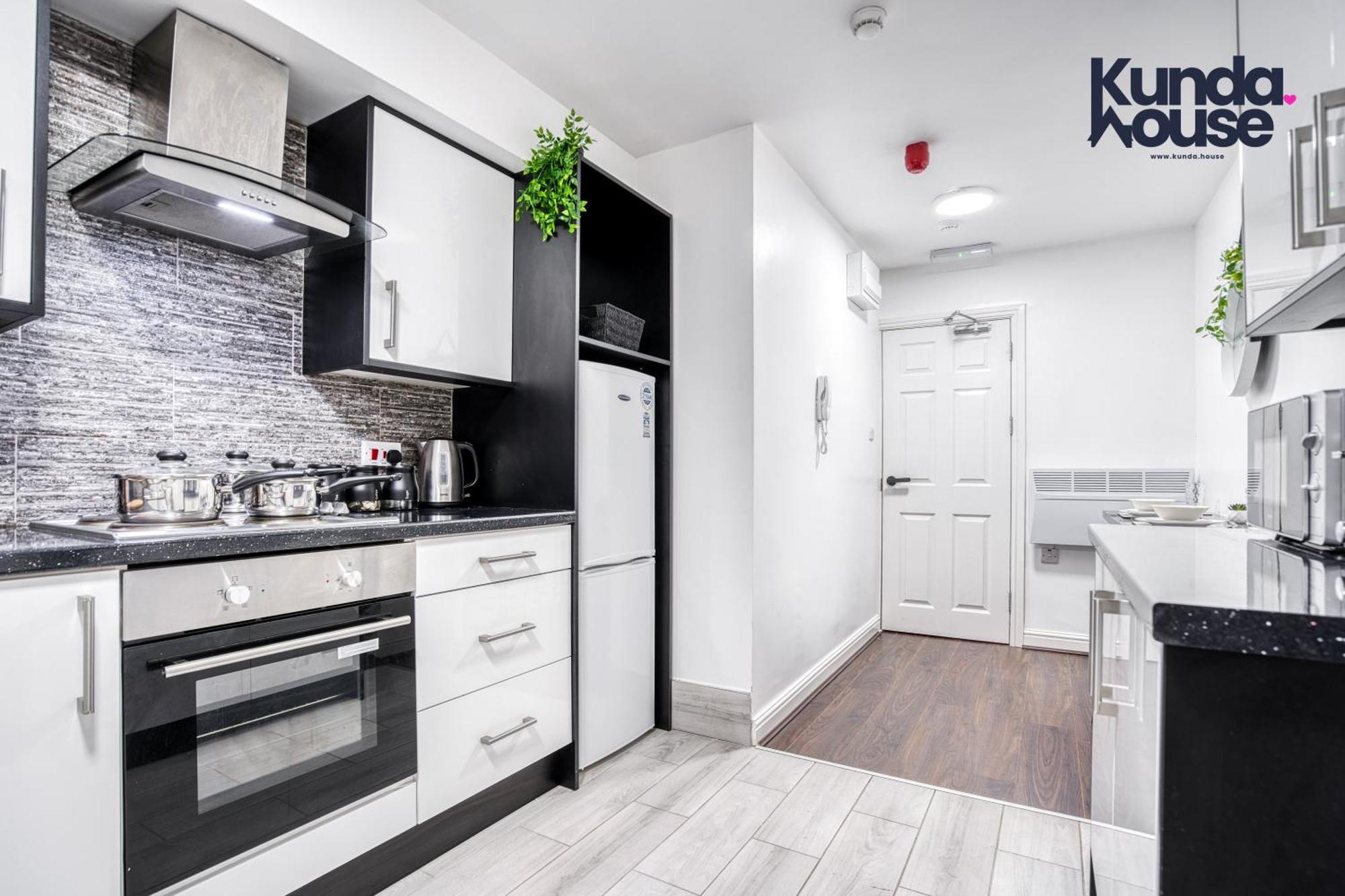 Cosy Apartments - City Living Made Elegant - Birmingham Dış mekan fotoğraf