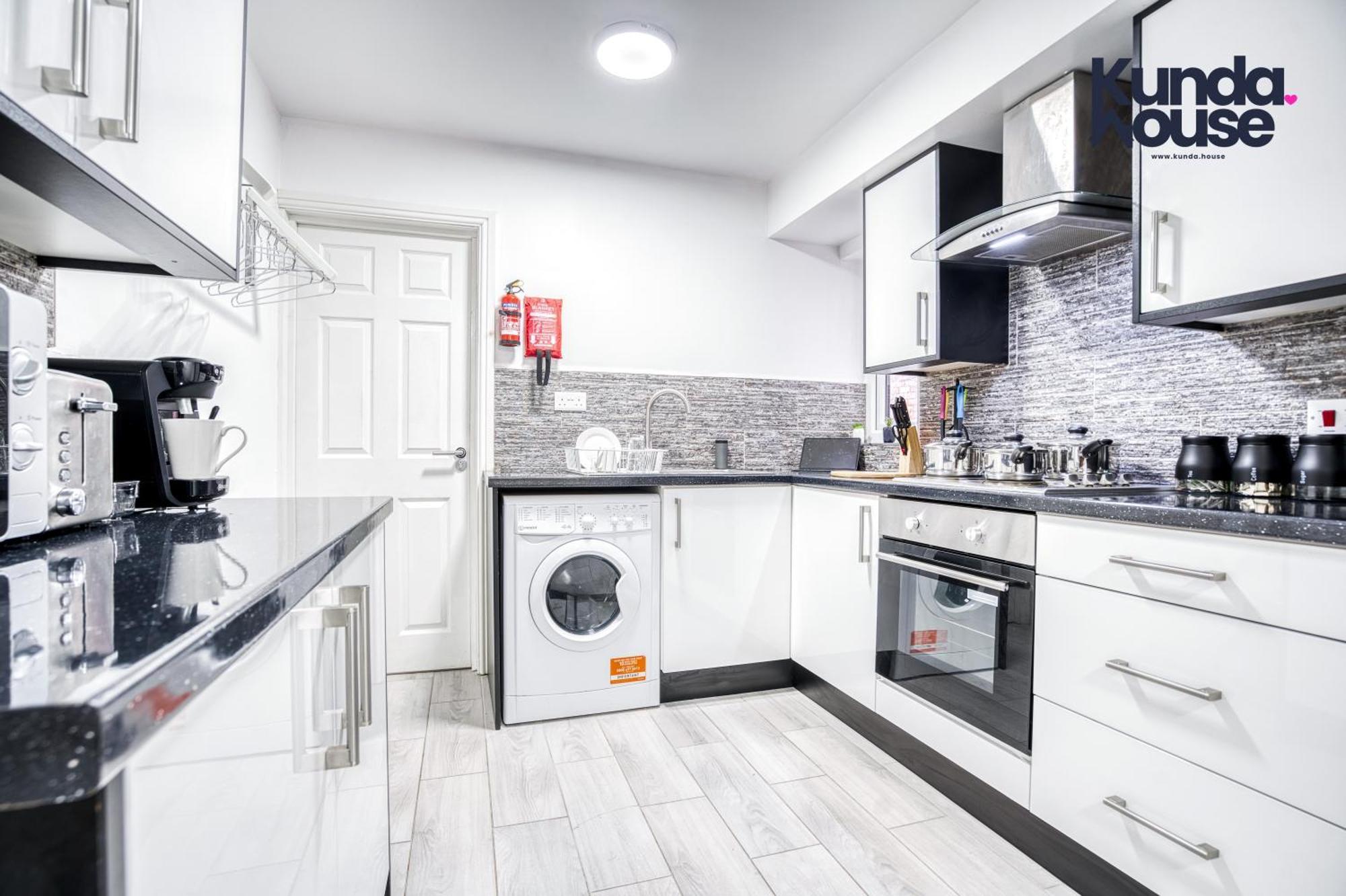Cosy Apartments - City Living Made Elegant - Birmingham Dış mekan fotoğraf